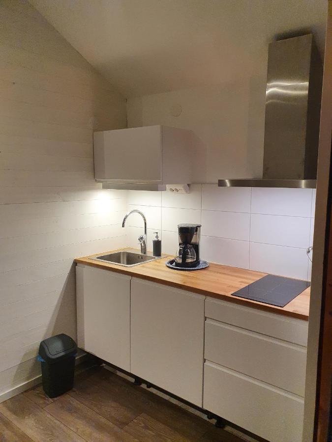 Skogsbaeckens Stugby Ab Villa Tomelilla Ngoại thất bức ảnh