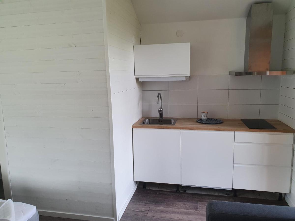 Skogsbaeckens Stugby Ab Villa Tomelilla Ngoại thất bức ảnh