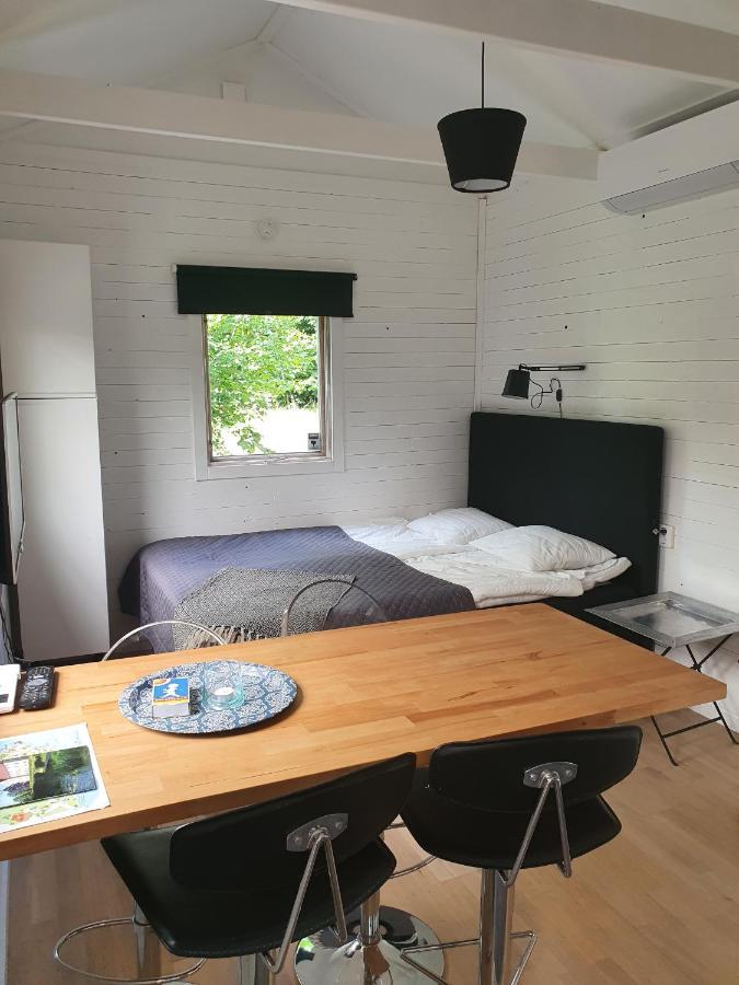 Skogsbaeckens Stugby Ab Villa Tomelilla Ngoại thất bức ảnh